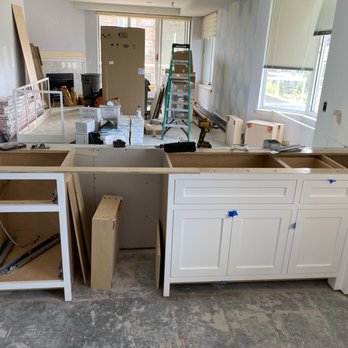 Canales Carpentry - Custom Made Kitchen Cabinets - Carpenters Near Me