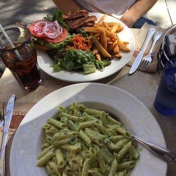 Gluten free Abruzzo pasta and El Dorado burger with bacon!