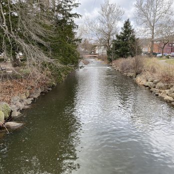 Taylor Park - Parks Near Me - Millburn, New Jersey