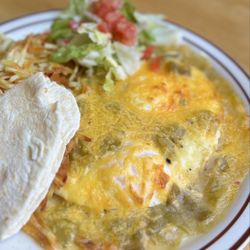 Palacio Cafe - Huevos Rancheros with green chili
