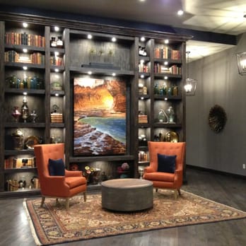 Desert Rose Resort & Cabins - Lobby area - Hotels Near Me - Bluff, Utah