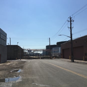 Red Hook Grain Terminal - Landmarks & Historical Buildings Near Me - New York, New York