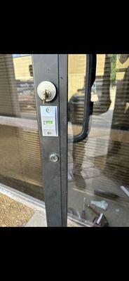 Lock installation and repair - Locksmith insulation,repair
