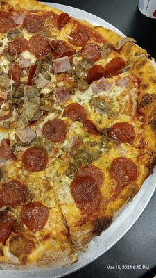 Vinny and ThozeGuyz Pizzeria by null