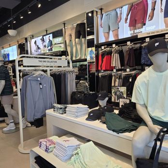 Fabletics - Men's Clothing Near Me - Alafaya, Florida Fabletics - Men's Clothing Near Me - Alafaya, Florida