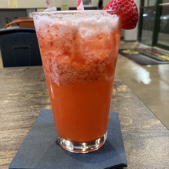 Hangry Burger - Shhhtrawberry vodka lemonade - Burgers Near Me - Springfield, Virginia