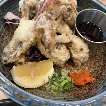 Douzo - Sushi Bars Near Me - Boston, Massachusetts