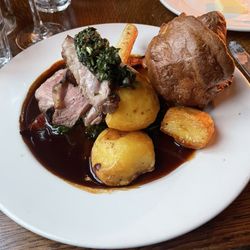 The Bull & Last - Lamb Rump Sunday Roast