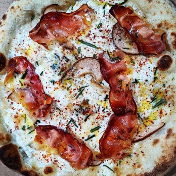 Knead Wine - Pizza Near Me - Middleburg, Virginia Knead Wine - Pizza Near Me - Middleburg, Virginia