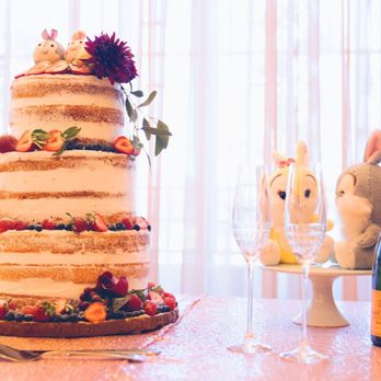 DH Cake Studio - My perfect wedding cake make by Daphne - Cupcakes Near Me