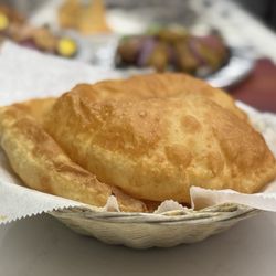 Lahore Chatkhara - Halwa Puri