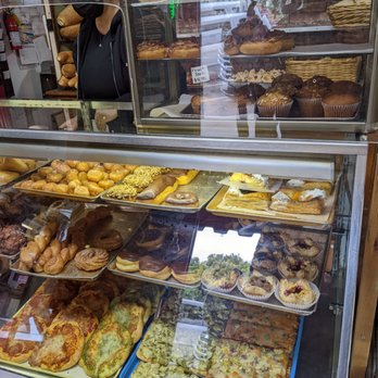 Half Moon Bay Bakery - Donuts and focaccia - Bakeries Near Me - Half Moon Bay, California Half Moon Bay Bakery - Donuts and focaccia - Bakeries Near Me - Half Moon Bay, California