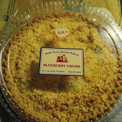 Nalls Farm Market - Blueberry crumb pie. So good...
