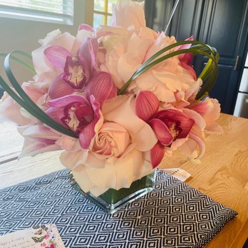 Creative Floral Designs - Floral Designers Near Me - Fullerton, California Creative Floral Designs - Floral Designers Near Me - Fullerton, California