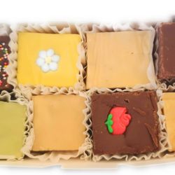 A Smudge of Fudge - Assorted Fudge Box