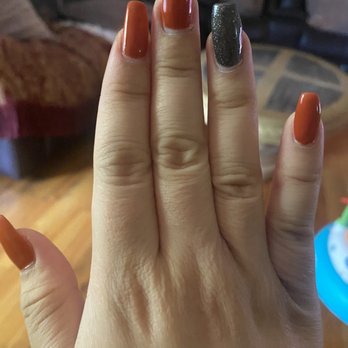 Spazio Nails - Perfect gel set but am disappointed as it didnt last for a week before the nails broke and fall off - Nail Salons Near Me - Scotch Plains, New Jersey