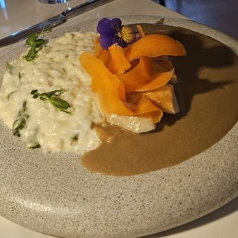 Q'ERO Restaurant - Chicken breast with mushroom sauce and carrots slices - Peruvian Near Me - Edison, New Jersey