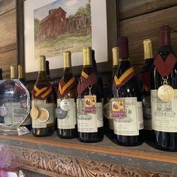 Sister Creek Vineyards - Award winning wines