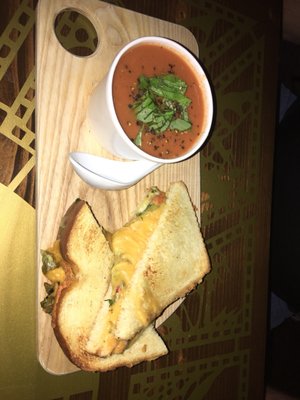 2 Fingers Social by null