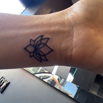 Cleopatra Ink Tattoo & Piercing - $31 Halloween special - Tattoo Near Me - San Francisco, California Cleopatra Ink Tattoo & Piercing - $31 Halloween special - Tattoo Near Me - San Francisco, California