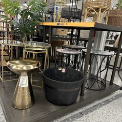 Ross Dress for Less - Planters