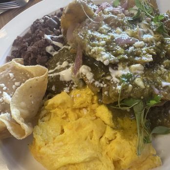 Restaurante Los Primos - Chilaquiles with carne asada - Breakfast & Brunch Near Me - Palm Desert, California Restaurante Los Primos - Chilaquiles with carne asada - Breakfast & Brunch Near Me - Palm Desert, California