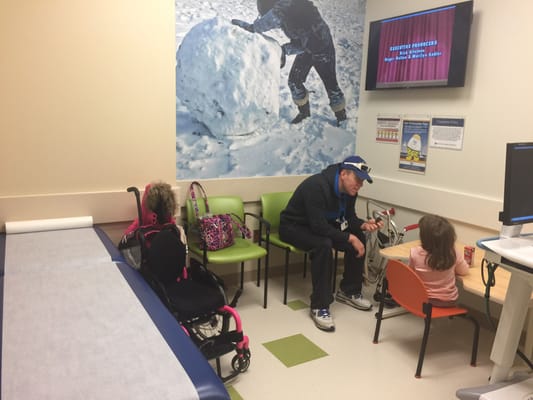 CHOP Buerger Center for Advanced Pediatric Care - Raymond G. Perelman Campus by null