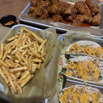 Buffalo Wild Wings - Chicken Wings Near Me - Douglasville, Georgia Buffalo Wild Wings - Chicken Wings Near Me - Douglasville, Georgia