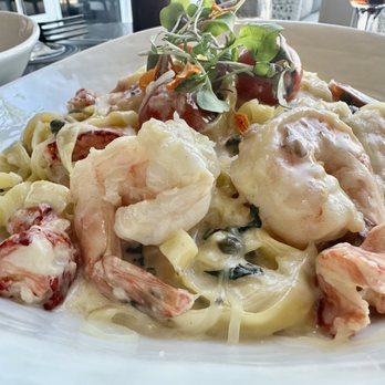 Latitudes - Jupiter Beach Resort - Pasta with Shrimp - Seafood Near Me - Jupiter, Florida