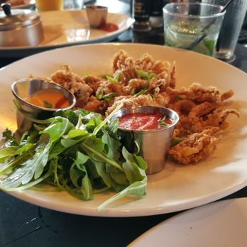 Houlihan's - Calamari! Lots of tentacles. - Bars Near Me - Lee's Summit, Missouri Houlihan's - Calamari! Lots of tentacles. - Bars Near Me - Lee's Summit, Missouri