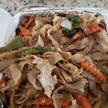 Kluay Kluay Thai Restaurant - Pad kee mow beef - Thai Near Me - Bryan, Texas Kluay Kluay Thai Restaurant - Pad kee mow beef - Thai Near Me - Bryan, Texas