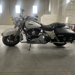 Rubberside Down Motorcycle Tires & Rims - Road king