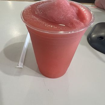 Montelle Winery - Wine slush - Wineries Near Me - Augusta, Missouri