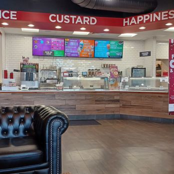 PJ's Coffee - Comfortable seating - Coffee & Tea Near Me - Tuscaloosa, Alabama