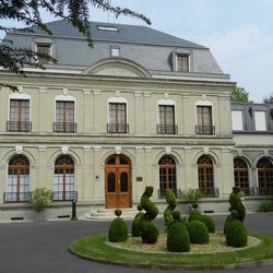 L'Inattendu - Situer au cœur de Chauny venez découvrir la cuisine traditionnelle revisitée, du chef François Steinbach.