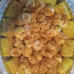 Shrimp and corn platter