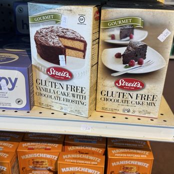 Grand Outlet - Gluten-free cake mix - Toy Stores Near Me - Orlando, Florida
