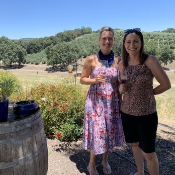 Whalebone Vineyard - Pretty grounds. - Wineries Near Me - Paso Robles, California Whalebone Vineyard - Pretty grounds. - Wineries Near Me - Paso Robles, California