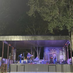 403 EATS - Stage and great cover band.