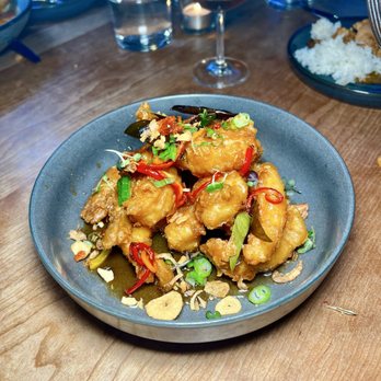 Pusadee's Garden - crispy shrimp, garlic/shallot/tamarind sauce - Thai Near Me - Pittsburgh, Pennsylvania Pusadee's Garden - crispy shrimp, garlic/shallot/tamarind sauce - Thai Near Me - Pittsburgh, Pennsylvania