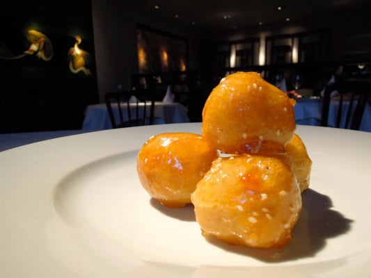 Maxim's Peking Cuisine by null