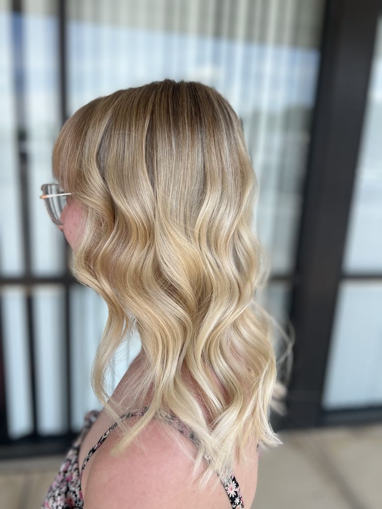 Hair by Camdyn West Logo