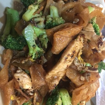 Golden Thai - Thai Near Me - Chicago, Illinois
