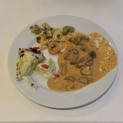 Terra Gaucha - Hot and Cold Salad Bar
