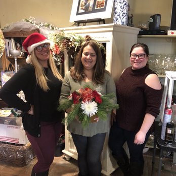 Flowers By Joan - Florists Near Me - Waldwick, New Jersey Flowers By Joan - Florists Near Me - Waldwick, New Jersey
