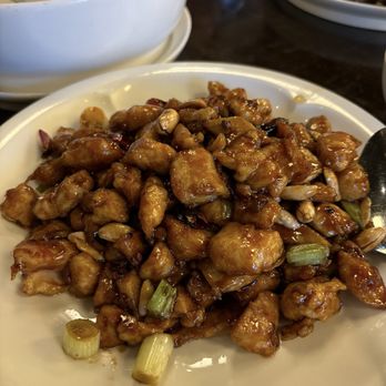 Meizhou Dongpo Restaurant - Kung Pao Chicken - Szechuan Near Me - Arcadia, California