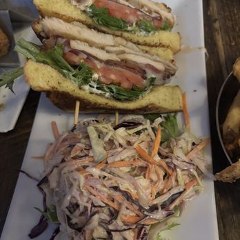 Forest Hills Station House - Turkey BLT - Gastropubs Near Me - Forest Hills, New York Forest Hills Station House - Turkey BLT - Gastropubs Near Me - Forest Hills, New York