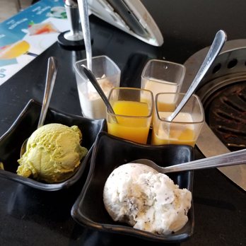 Spring Grill House - Dessert selection - Korean Near Me - Hamilton, Ontario