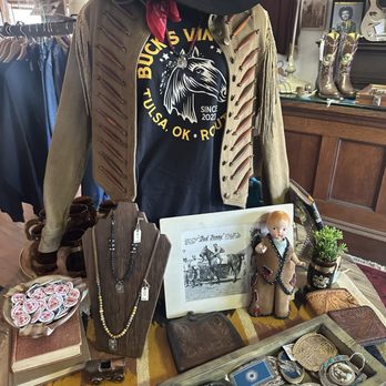 Buck's Vintage on 66 - Used, Vintage & Consignment Near Me - Tulsa, Oklahoma
