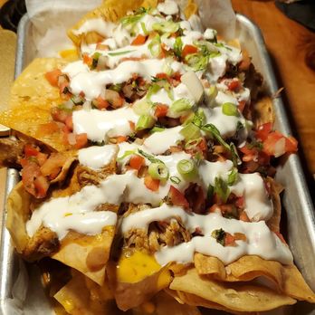 Cedar Room - HH Nachitos ($5) - Grilled Chicken ($2.50) - Cocktail Bars Near Me - Campbell, California